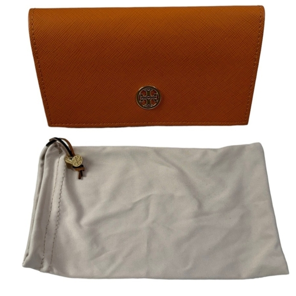 Tory Burch Sunglasses Case and dust bag - Picture 2 of 10